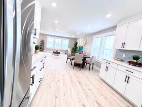 3217 E Reynard Ln in Idaho Falls, ID - Building Photo - Building Photo