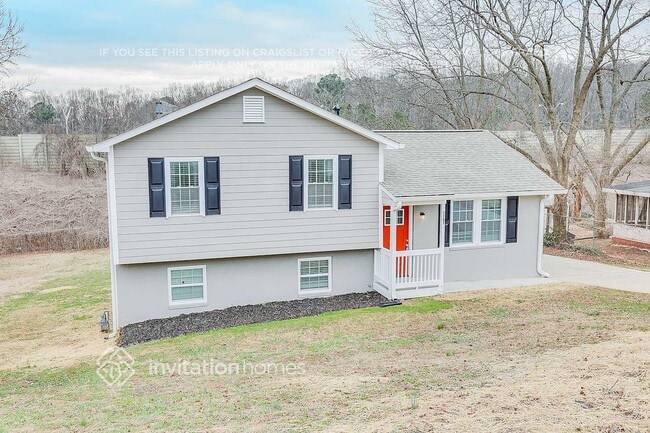 2287 Wallingford Dr in Decatur, GA - Foto de edificio - Building Photo