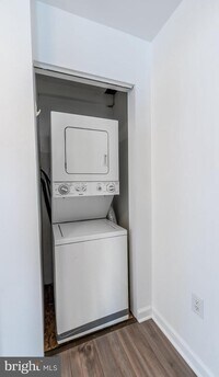 919 S Hanover St photo'