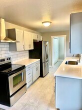 905 13th St NW in Puyallup, WA - Building Photo - Building Photo
