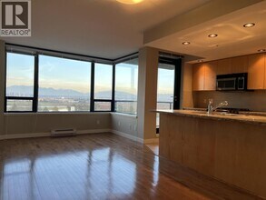 6233 Katsura St in Richmond, BC - Building Photo - Building Photo