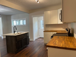 2607 Waverly St in Knoxville, TN - Building Photo - Building Photo