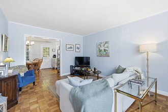 2700 13th Rd S in Arlington, VA - Foto de edificio - Building Photo