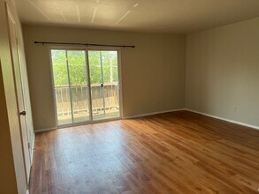 4808 Wellesley Ave in Fort Worth, TX - Foto de edificio - Building Photo