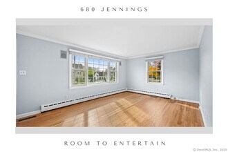 680 Jennings Rd in Fairfield, CT - Building Photo - Building Photo