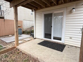 326 Riverside Ave in Charlottesville, VA - Building Photo - Building Photo