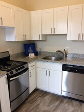 1470 Beacon St in Brookline, MA - Building Photo - Building Photo