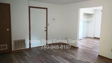 1692 Watson Rd SE in Heath, OH - Building Photo - Building Photo