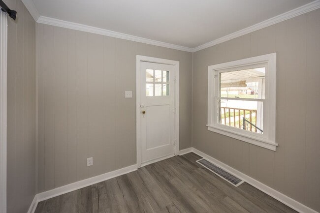 3012 E Minnesota St, Unit 3F-316 in Indianapolis, IN - Building Photo - Building Photo