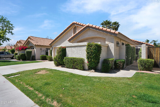 property at 11010 W Poinsettia Dr