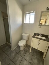 208 W 1st St-Unit -208 W. 1st Apt. C in Pittsburg, KS - Building Photo - Building Photo