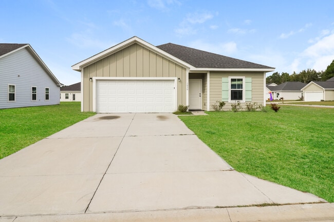property at 1030 Autumns Wood Cir E