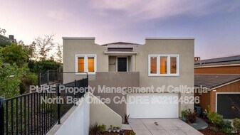 6 Jasper Ct in Petaluma, CA - Building Photo