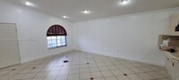 3355 W 68th St in Hialeah Gardens, FL - Building Photo - Building Photo