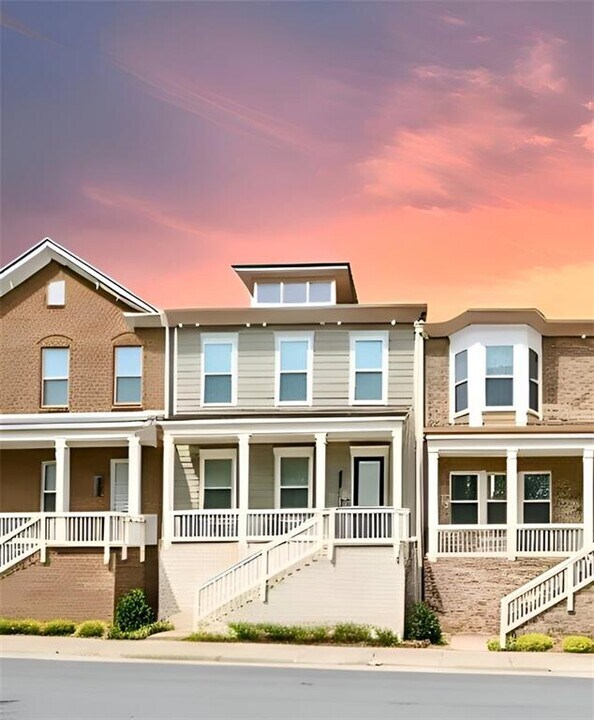 724 Topsail Ln in Alpharetta, GA - Building Photo