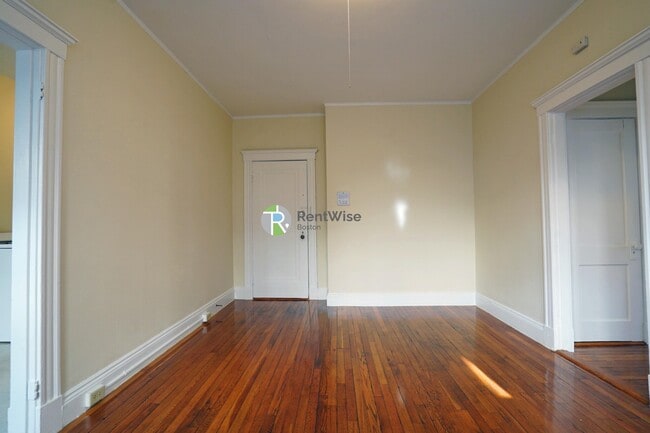 property at 224 Kelton St