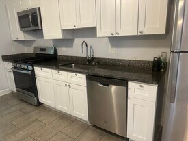 308 Sherman St in Passaic, NJ - Building Photo