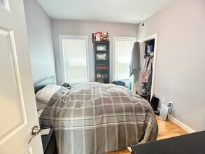 83 Newbury St, Unit 2 in Somerville, MA - Building Photo - Building Photo