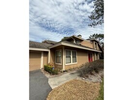 7245 Dr Phillips Blvd in Orlando, FL - Building Photo