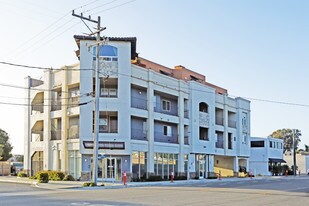 178 S 4th St in Grover Beach, CA - Building Photo