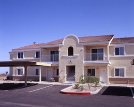 Las Casas de Quartzsite in Quartzsite, AZ - Foto de edificio - Interior Photo