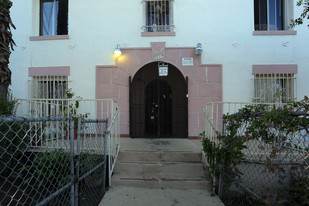 1117 S Norton Ave Apartments