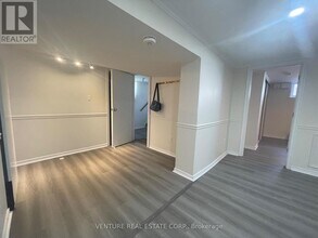 260 Centennial Rd in Toronto, ON - Building Photo - Building Photo