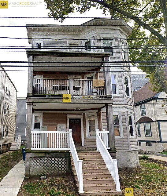 87 Gardner St, Unit 2 in Boston, MA - Foto de edificio