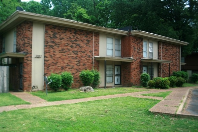 3073 Sharpe Ave in Memphis, TN - Building Photo - Building Photo