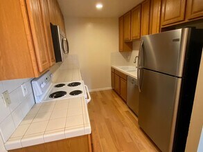 2530 Hawkington Ct in Santa Clara, CA - Building Photo - Building Photo