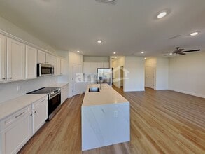 5982 Sycamore Pl St in St. Cloud, FL - Building Photo - Building Photo