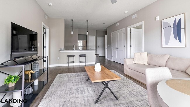 3050 Steeple Cir in Cape Coral, FL - Building Photo - Building Photo