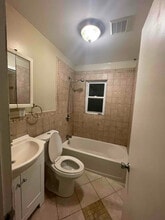 36 Elmwood Ave in Staten Island, NY - Building Photo - Building Photo