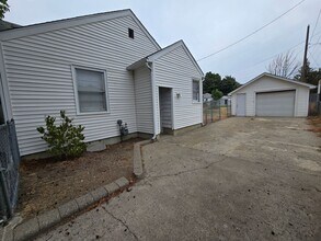 1306 N Farr Rd in Spokane Valley, WA - Building Photo - Building Photo