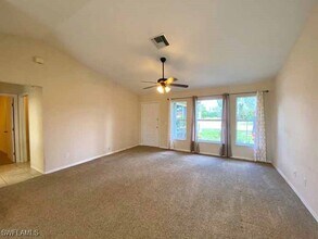 140 SE 17th St in Cape Coral, FL - Building Photo - Building Photo