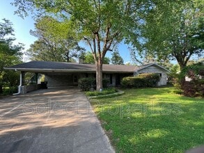 504 W South in Harrisburg, AR - Building Photo - Building Photo