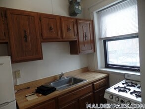 17-19 Washington St., Unit 216 in Malden, MA - Building Photo - Building Photo