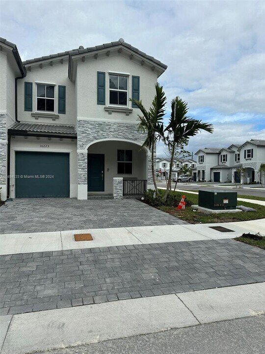 16223 SW 289th St in Homestead, FL - Building Photo