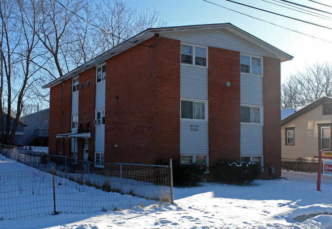 Dale Apartments in Syracuse, NY - Building Photo - Building Photo