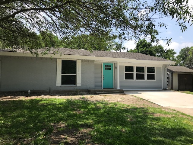 806 Crockett St in Midlothian, TX - Building Photo