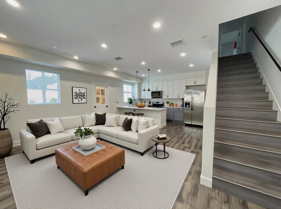 1638 N Soto St, Unit 1638 N Soto St in Los Angeles, CA - Building Photo