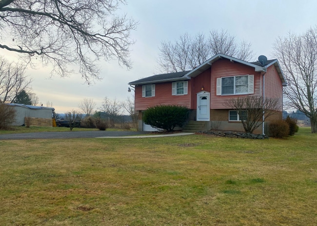 property at 1953 PA-212