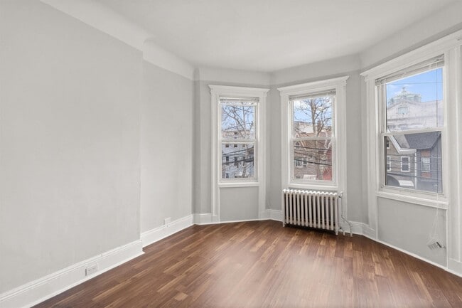 property at 78 Court House Pl