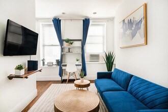 69 Clinton St in New York, NY - Building Photo - Building Photo