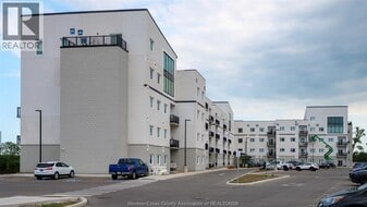 1900 6th Conc in Lasalle, ON - Building Photo