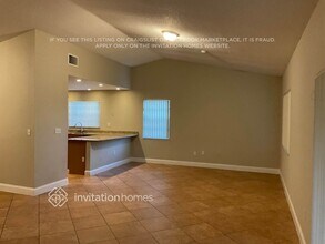 15026 SW 13th Pl in Sunrise, FL - Foto de edificio - Building Photo