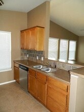 1804 NW 144th Terrace in Edmond, OK - Foto de edificio - Building Photo