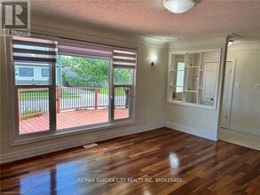 834 David St in Welland, ON - Building Photo - Building Photo