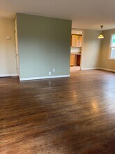 3833 49th Ave SW in Seattle, WA - Building Photo - Building Photo
