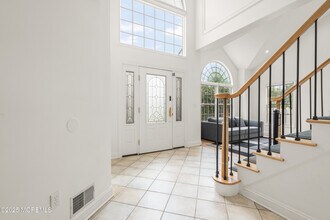 95 Linden Ave in West Long Branch, NJ - Building Photo - Building Photo